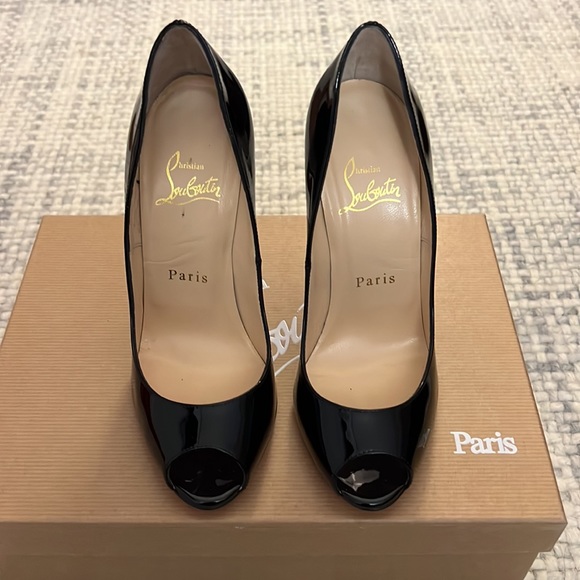 Christian Louboutin Youpi 120 Patent Leather Pumps - Picture 2 of 10